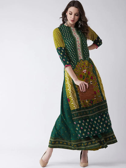 Mughal Straight Kurta With Crew Neck - Blossom Mantra