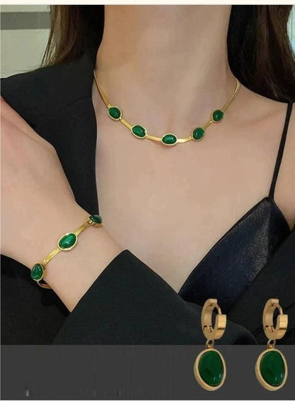 Oval Green Crystal Pendant Necklace Set With Bracelet - Blossom Mantra